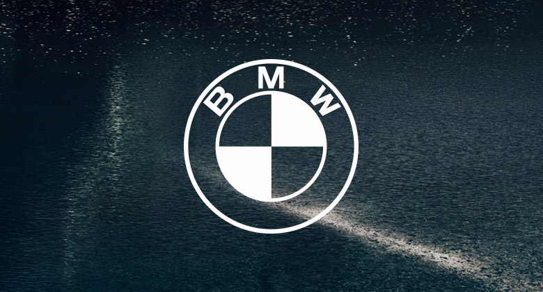 宝马BMW的透明新logo