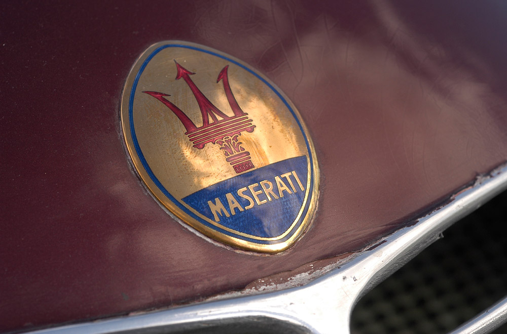 玛莎拉蒂Maserati的品牌logo
