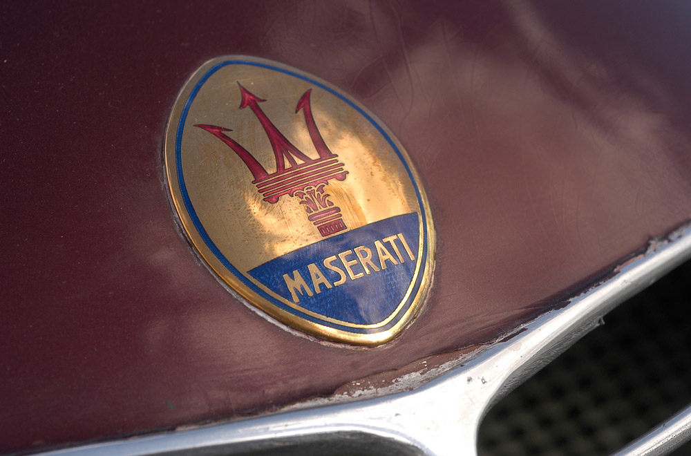 玛莎拉蒂Maserati新能源车车标logo