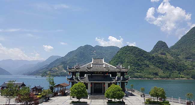 长阳土家族自治县