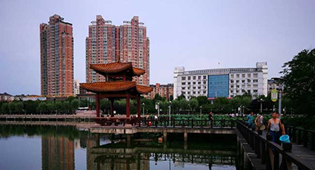 鄂城区