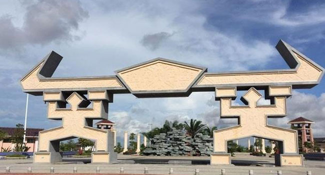 东方市