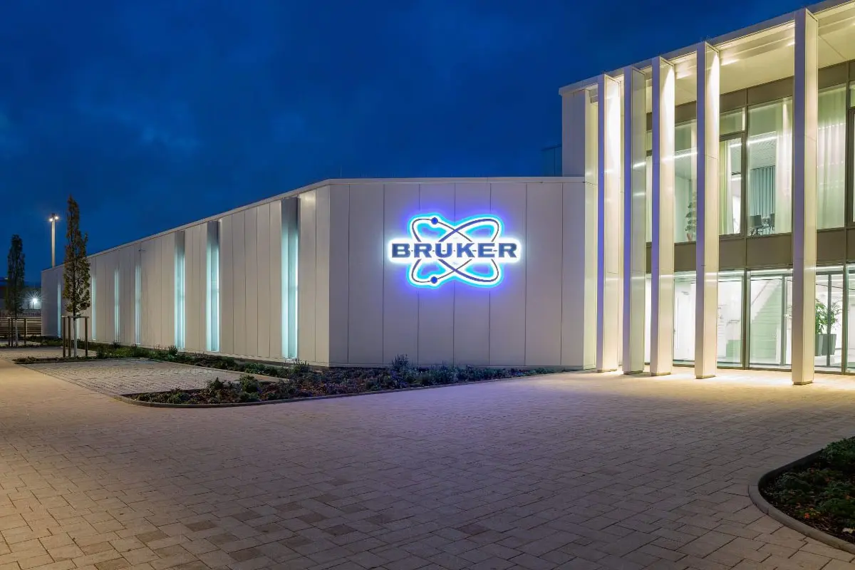 Bruker布鲁克招牌