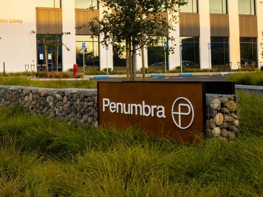 Penumbra标志设计含义及医疗器械品牌设计理念