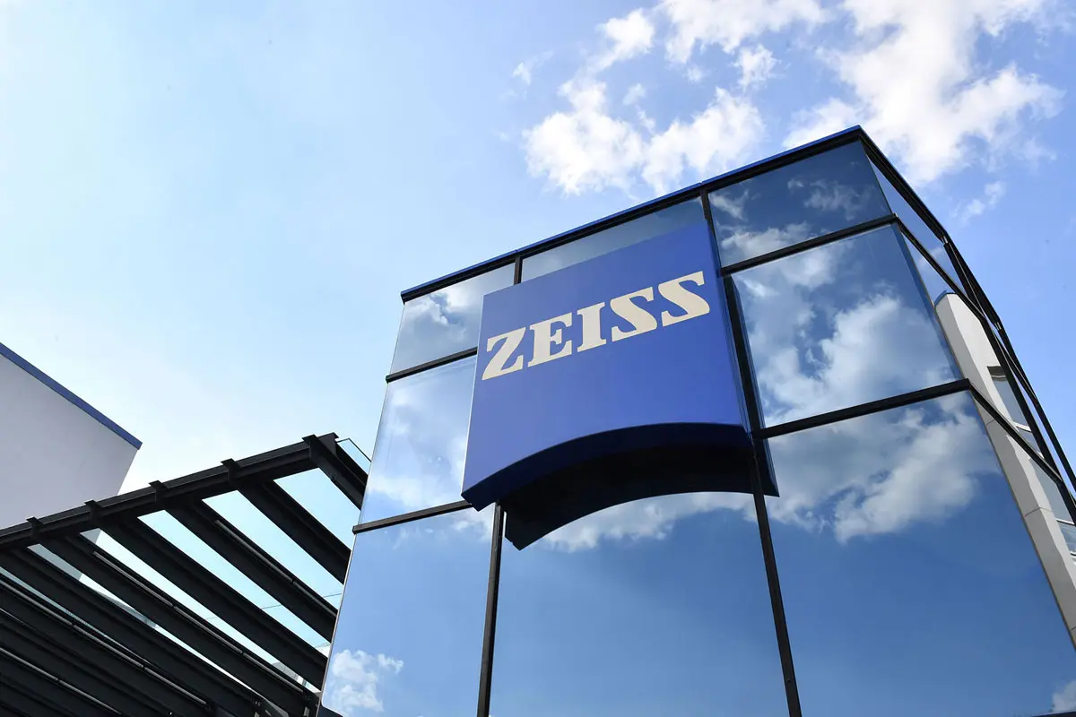 Zeiss蔡司招牌