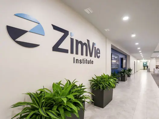 ZimVie皆美标志设计含义及医疗器械品牌设计理念