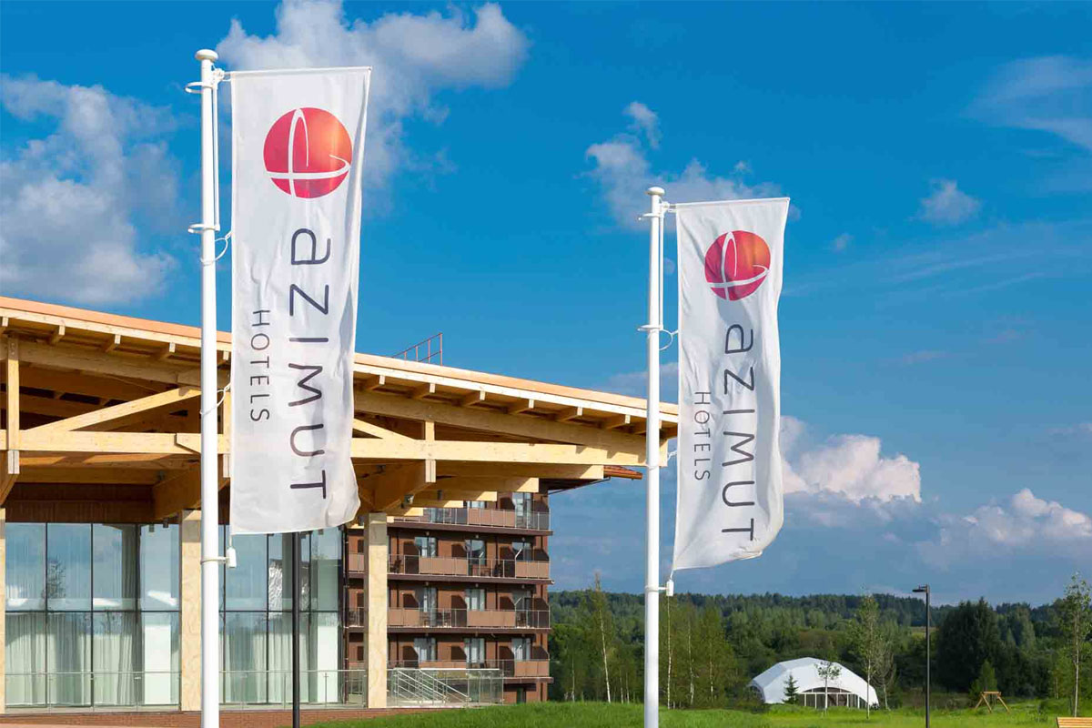 Azimut Hotels旗子