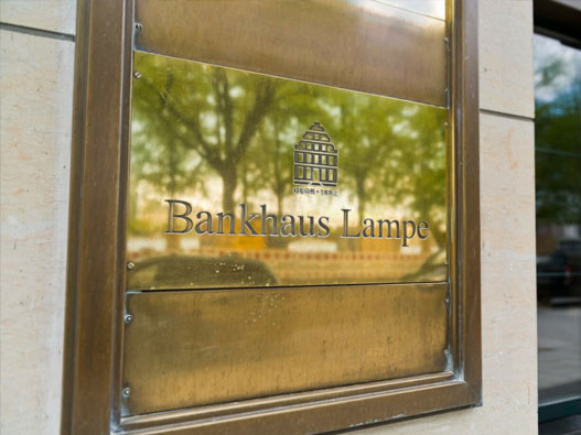 Bankhaus Lampe银行标志设计含义及银行品牌设计理念
