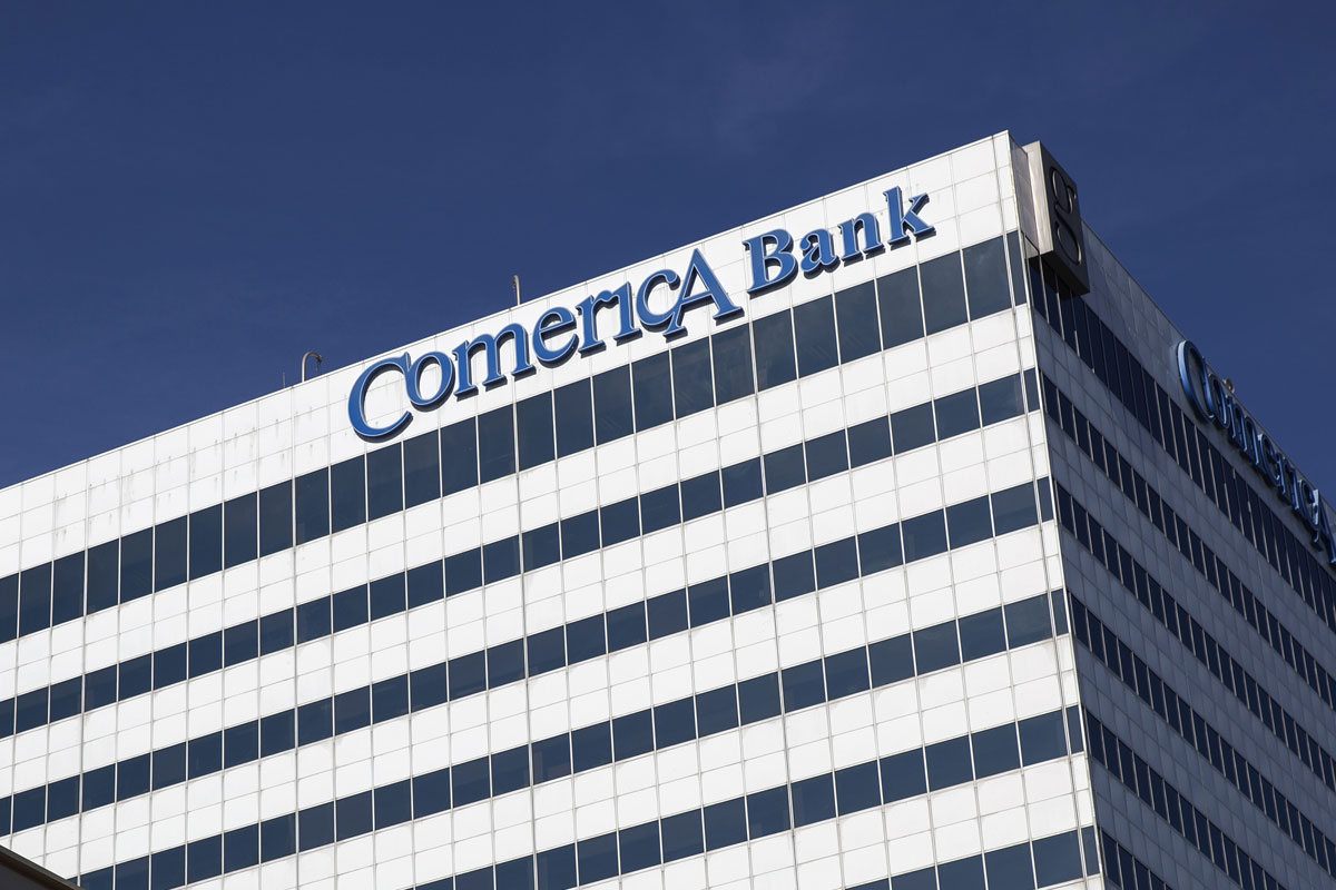 Comerica Bank银行品牌LOGO设计案例-银行行业标志设计方案