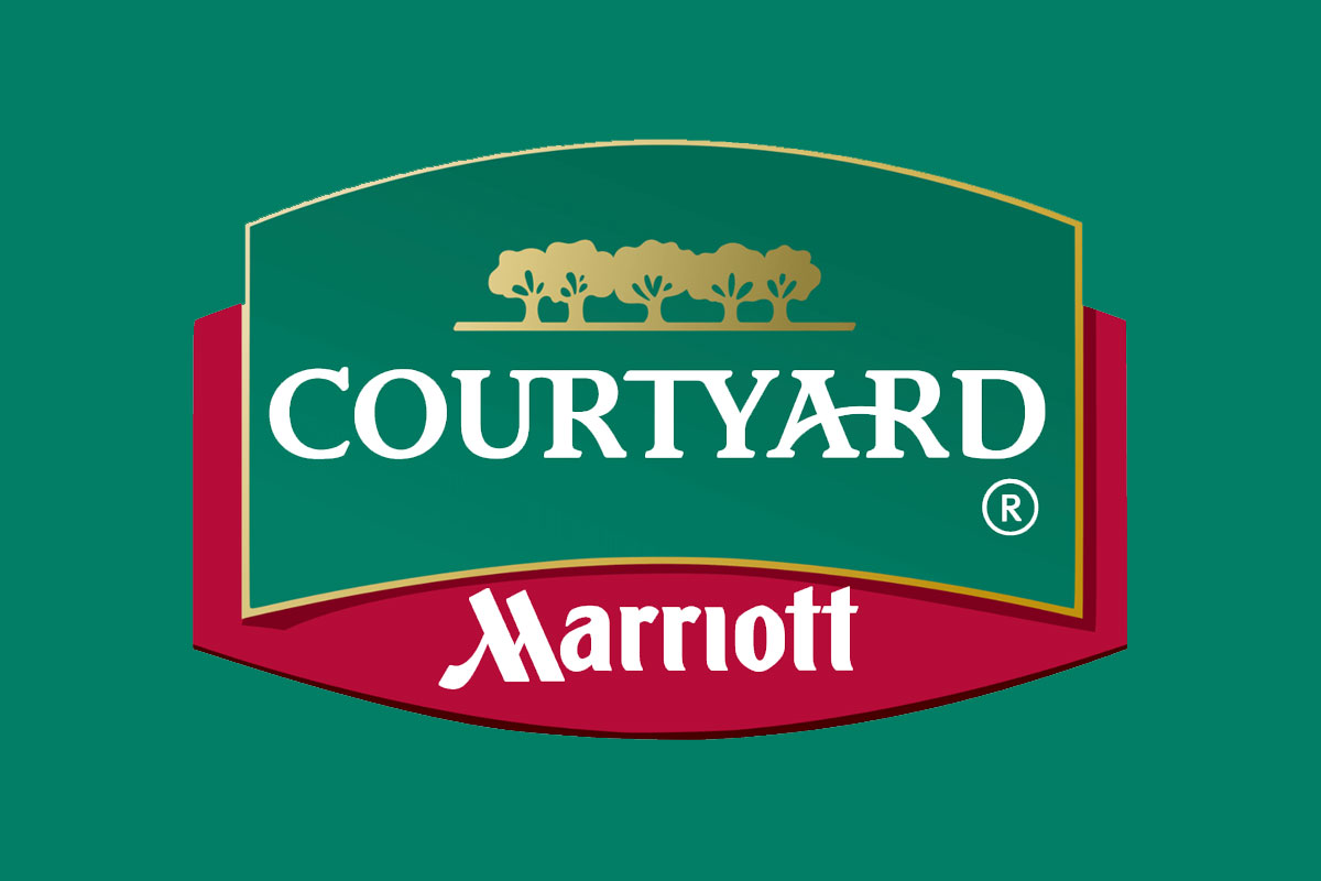 Courtyard反白logo
