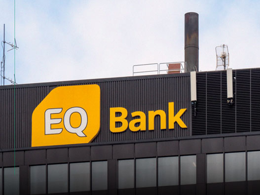 EQ Bank标志设计含义及银行品牌设计理念