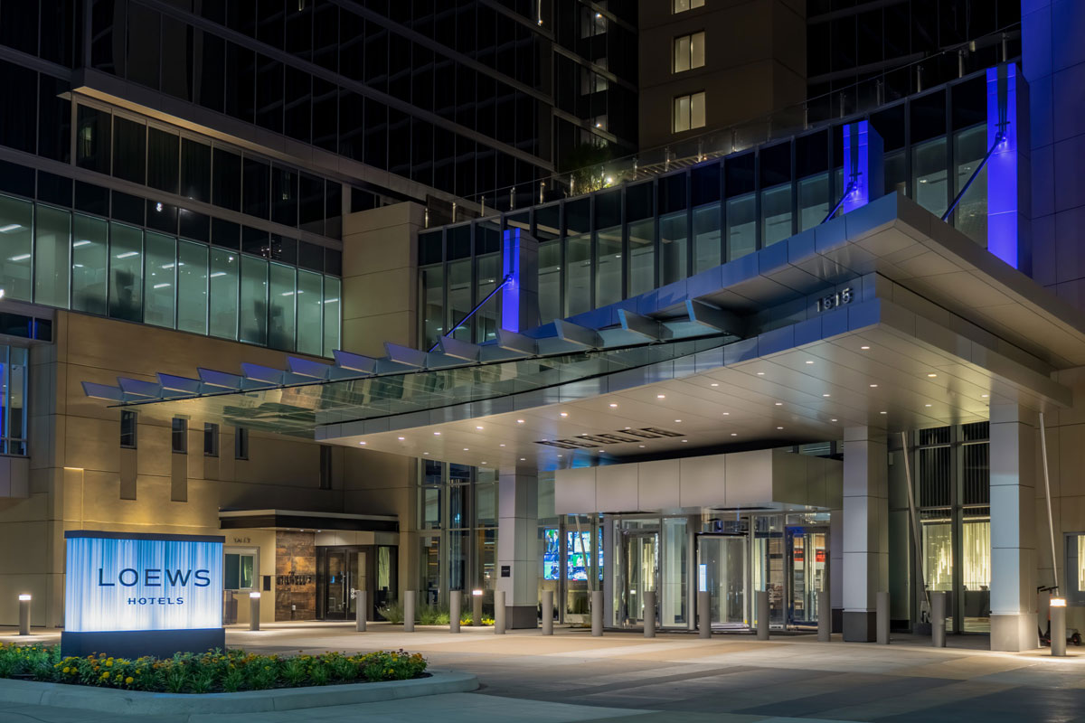 Loews Hotels大门口