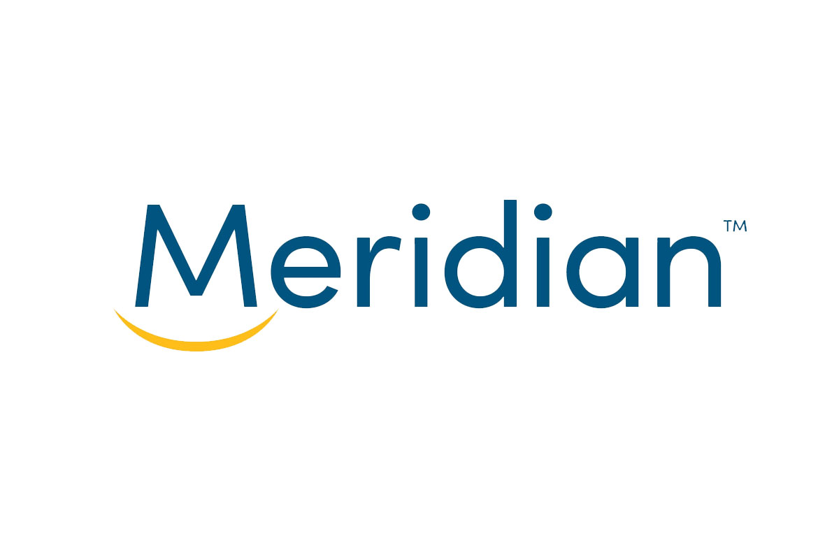 Meridian银行品牌LOGO设计案例-微笑元素标志设计