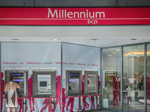Millennium BCP标志设计含义及银行品牌设计理念