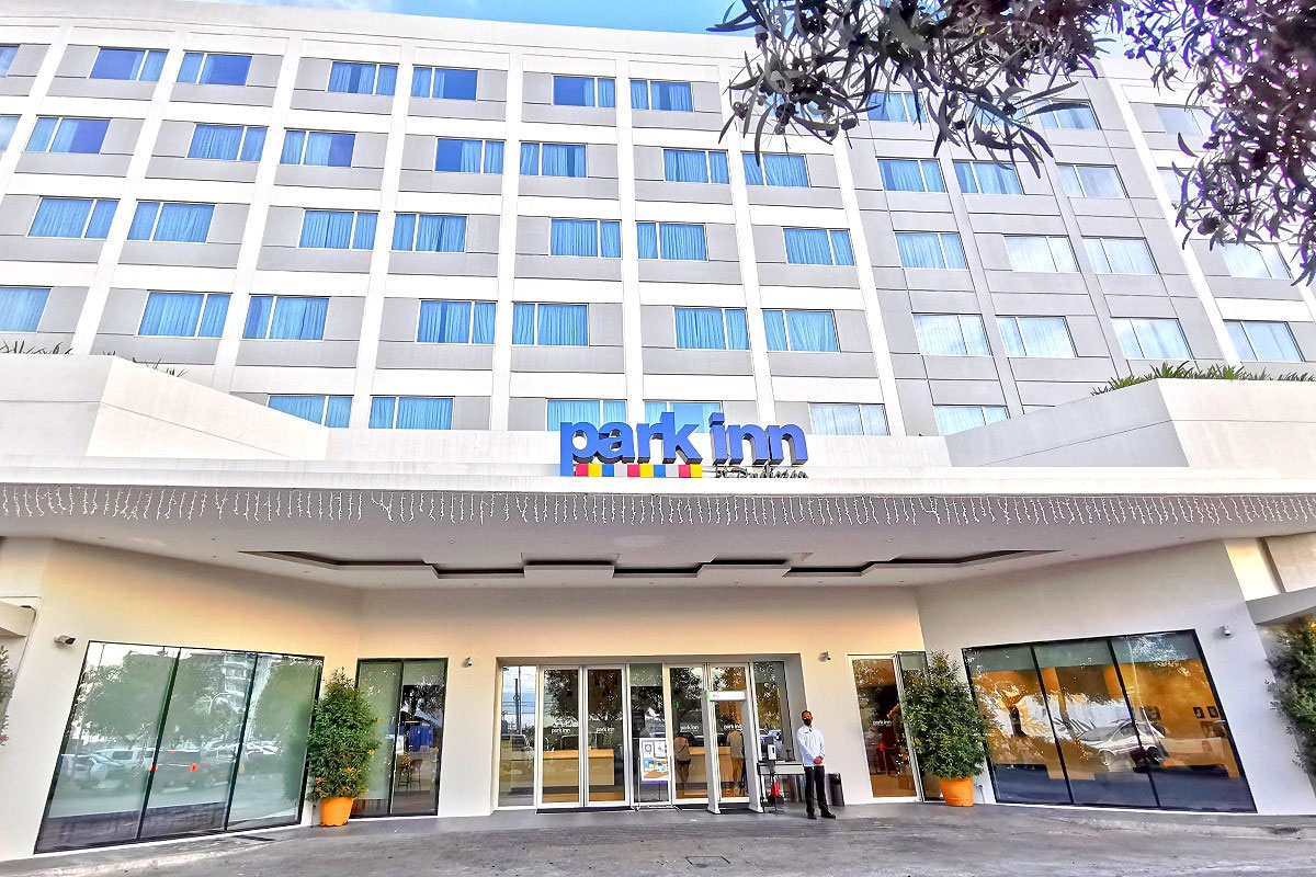 Park Inn by Radisson大门口