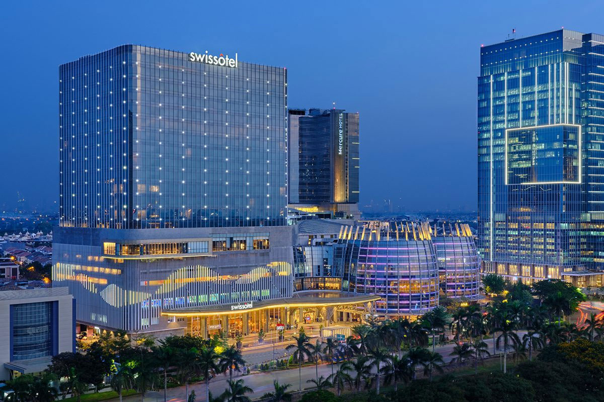 Swissôtel招牌