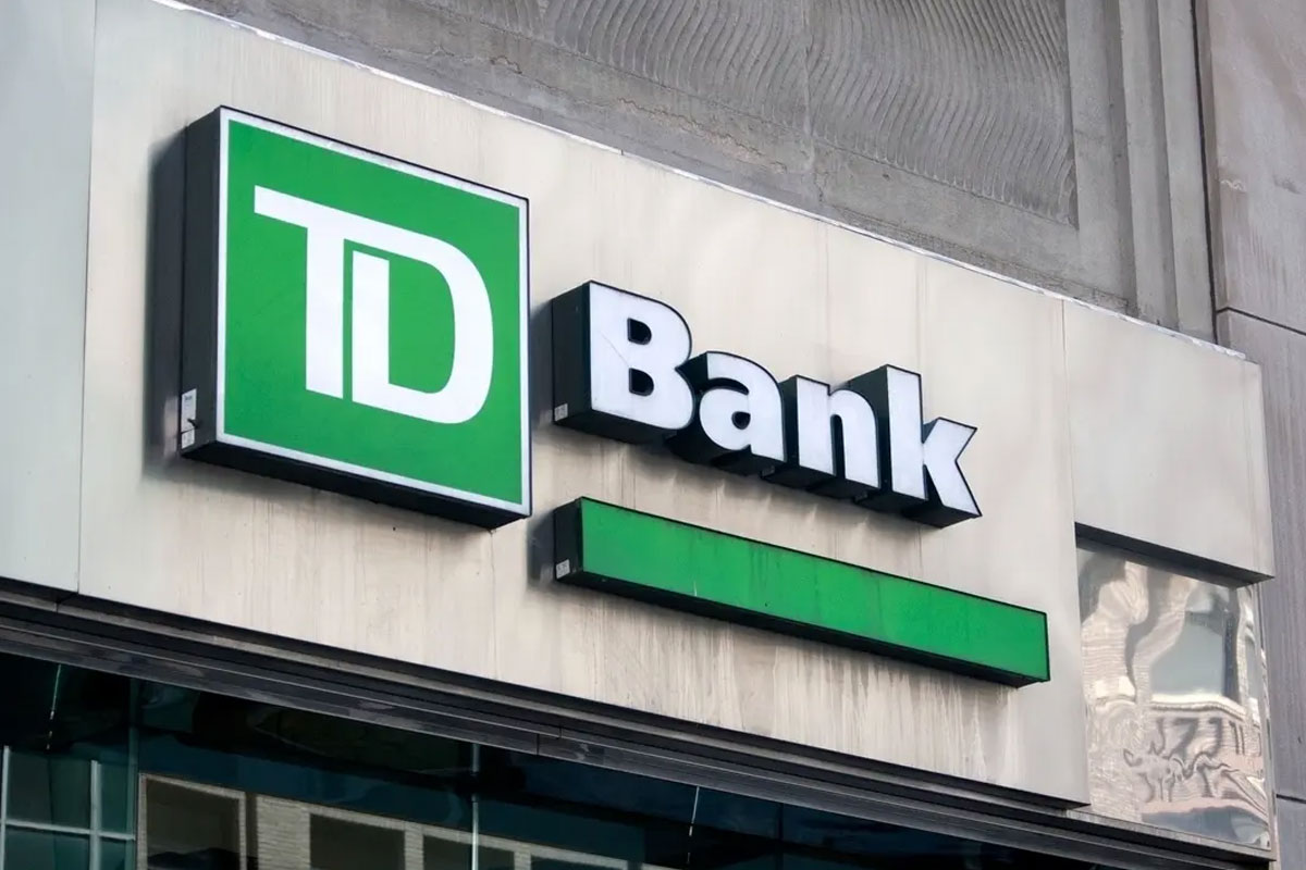 TD Bank银行品牌LOGO设计案例-银行行业标志设计方案