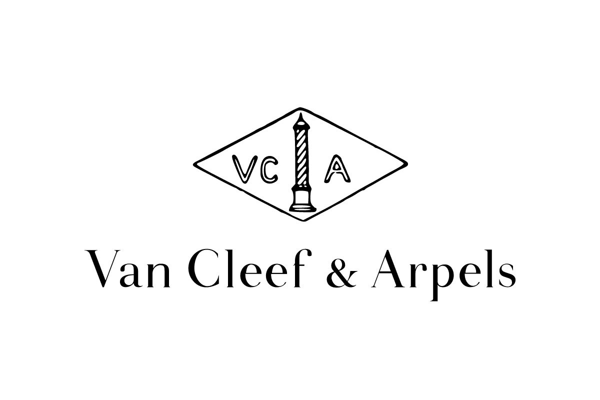 Van Cleef & Arpels梵克雅宝品牌LOGO设计案例-建筑尖塔元素标志设计