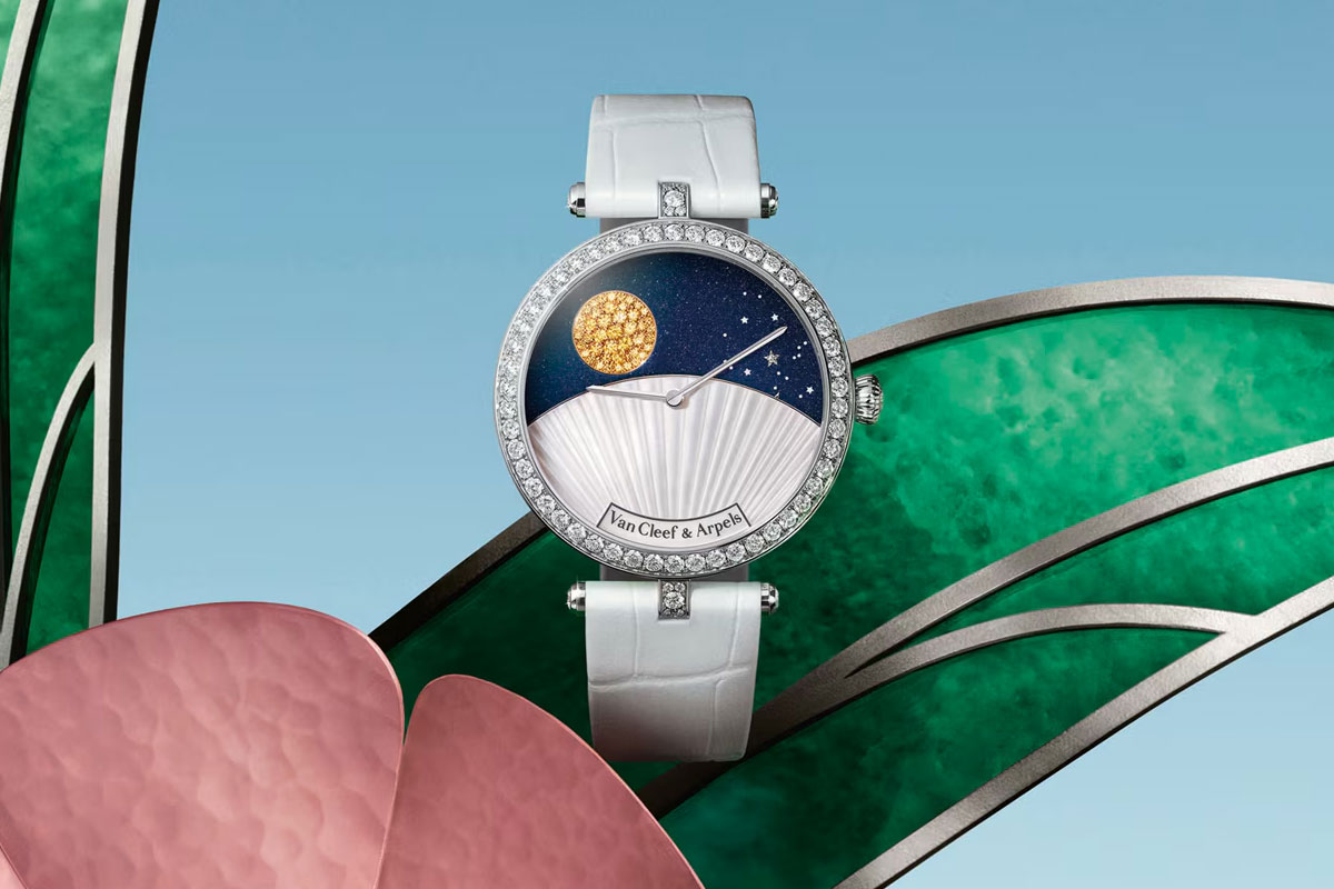 Van Cleef & Arpels梵克雅宝品牌LOGO设计案例-建筑尖塔元素标志设计