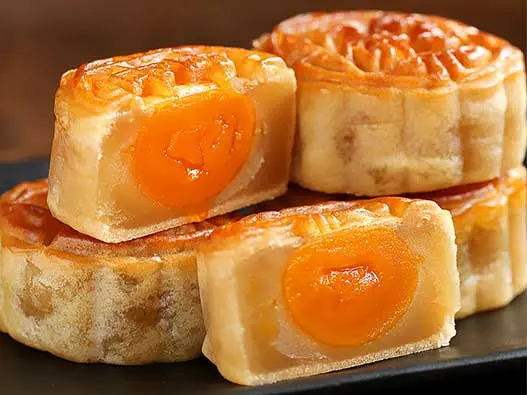 莲蓉蛋黄月饼商标注册：关键类别、高效流程与超值费用全解析