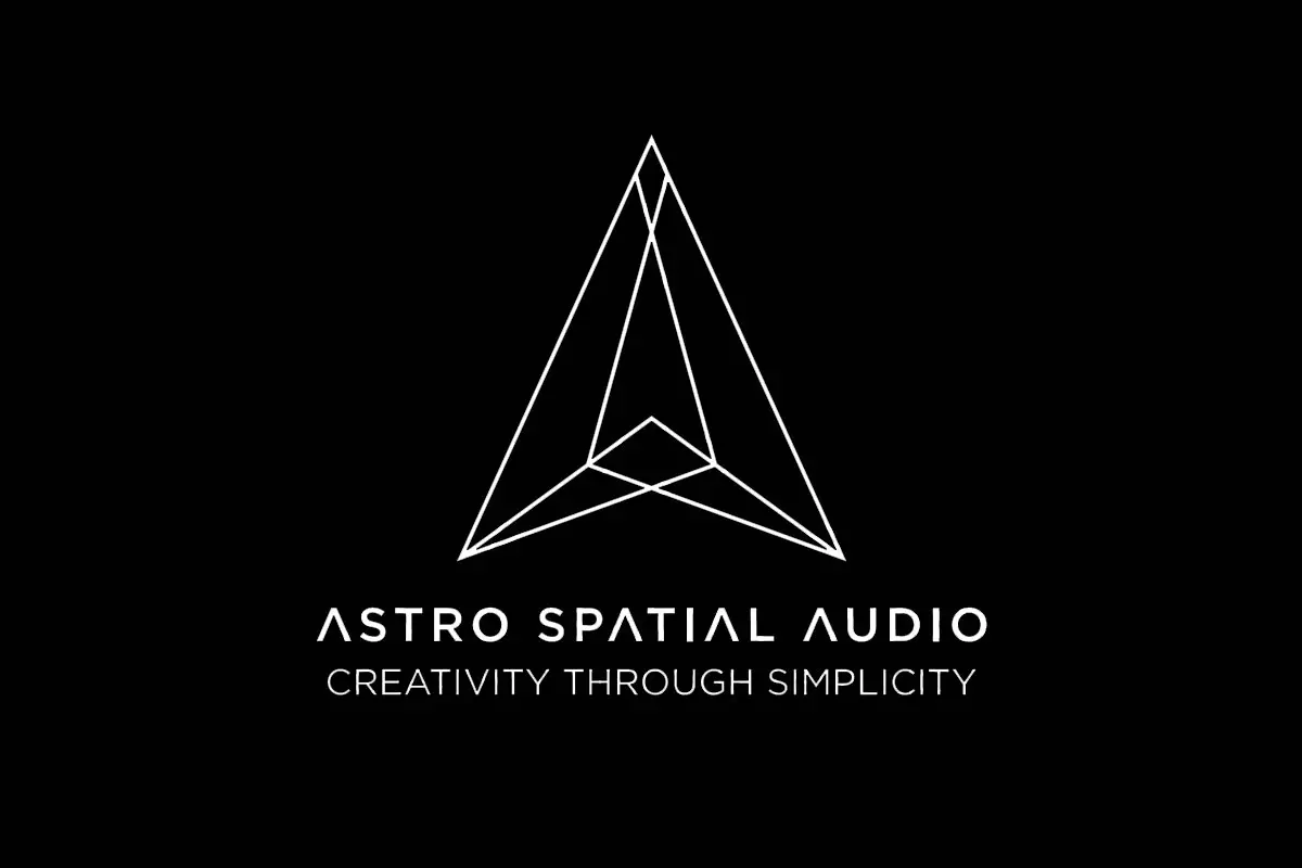 ASTRO SPATIAL AUDIO品牌反白LOGO