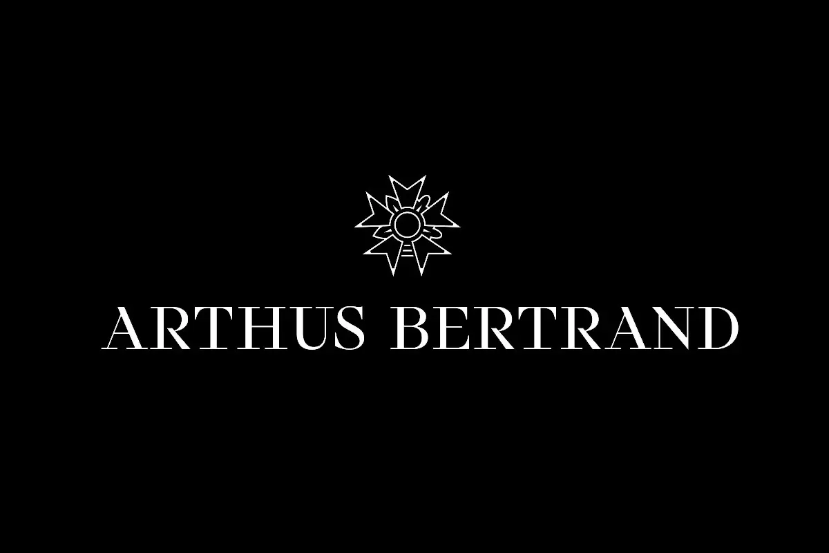 Arthus Bertrand品牌反白LOGO