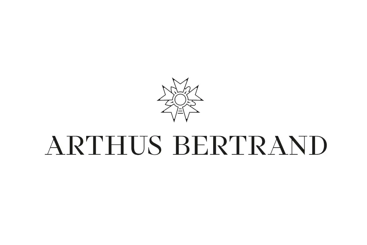 Arthus Bertrand品牌LOGO设计案例-字母元素标志设计
