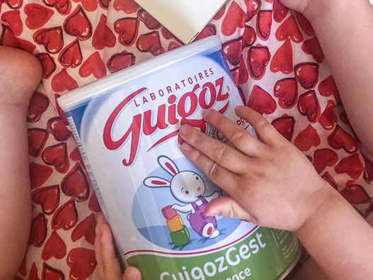 Guigoz古戈氏标志设计含义及奶粉品牌设计理念