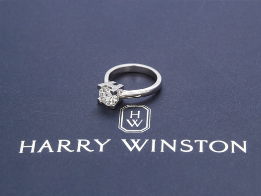 Harry Winston海瑞温斯顿标志设计含义及珠宝品牌设计理念