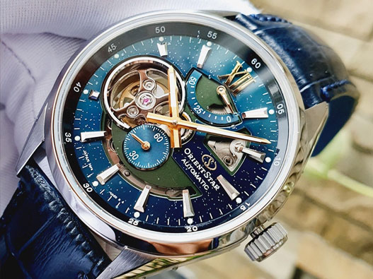 ORIENT STAR东方双星标志设计含义及手表品牌设计理念
