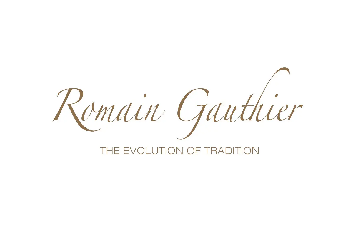 Romain Gauthier品牌LOGO设计案例-字母元素标志设计