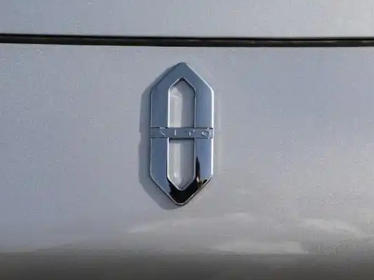 问界汽车logo设计含义及汽车品牌设计理念