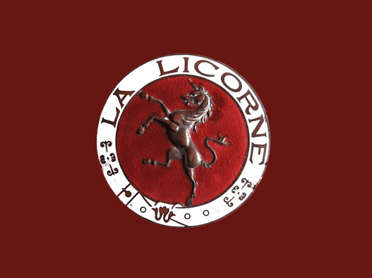 Corre La Licorne汽车logo设计含义及汽车品牌设计理念