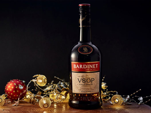 Bardinet必得利logo设计含义及洋酒品牌设计理念