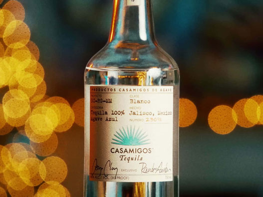 Casamigos龙舌兰酒logo设计含义及龙舌兰酒品牌设计理念