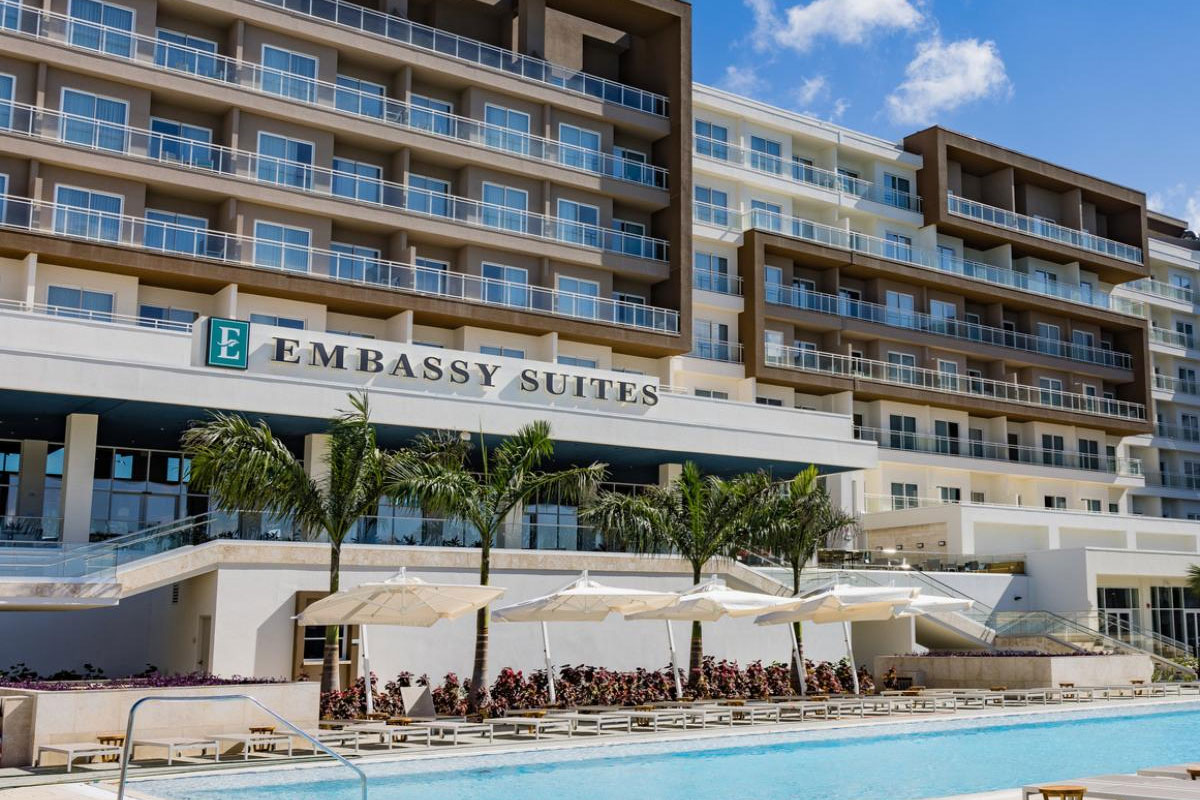 Embassy Suites标志设计含义及酒店品牌设计理念