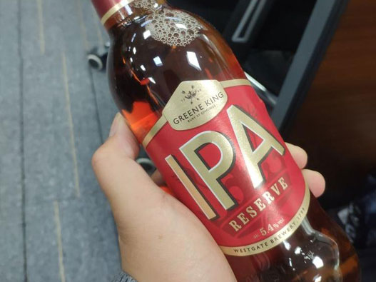Greene King格林王logo设计含义及啤酒品牌设计理念