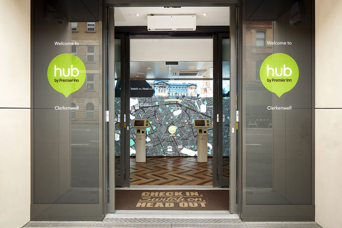 Hub by Premier Inn标志设计含义及酒店品牌设计理念