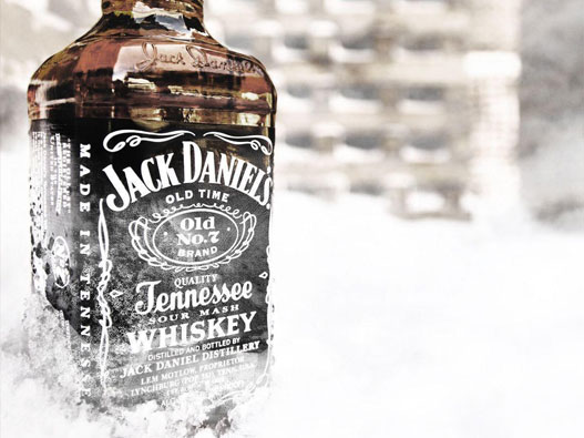 Jack Daniel's杰克丹尼logo设计含义及威士忌品牌设计理念