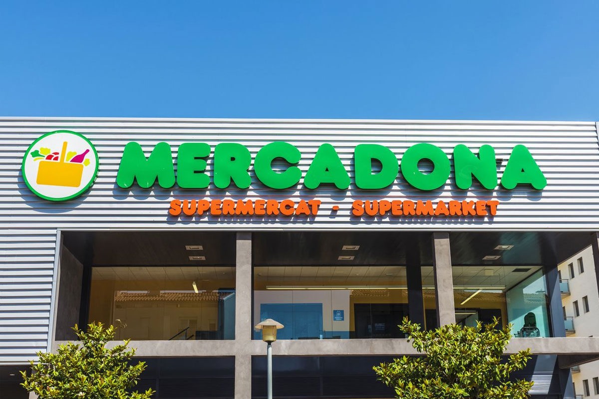 Mercadona大门口