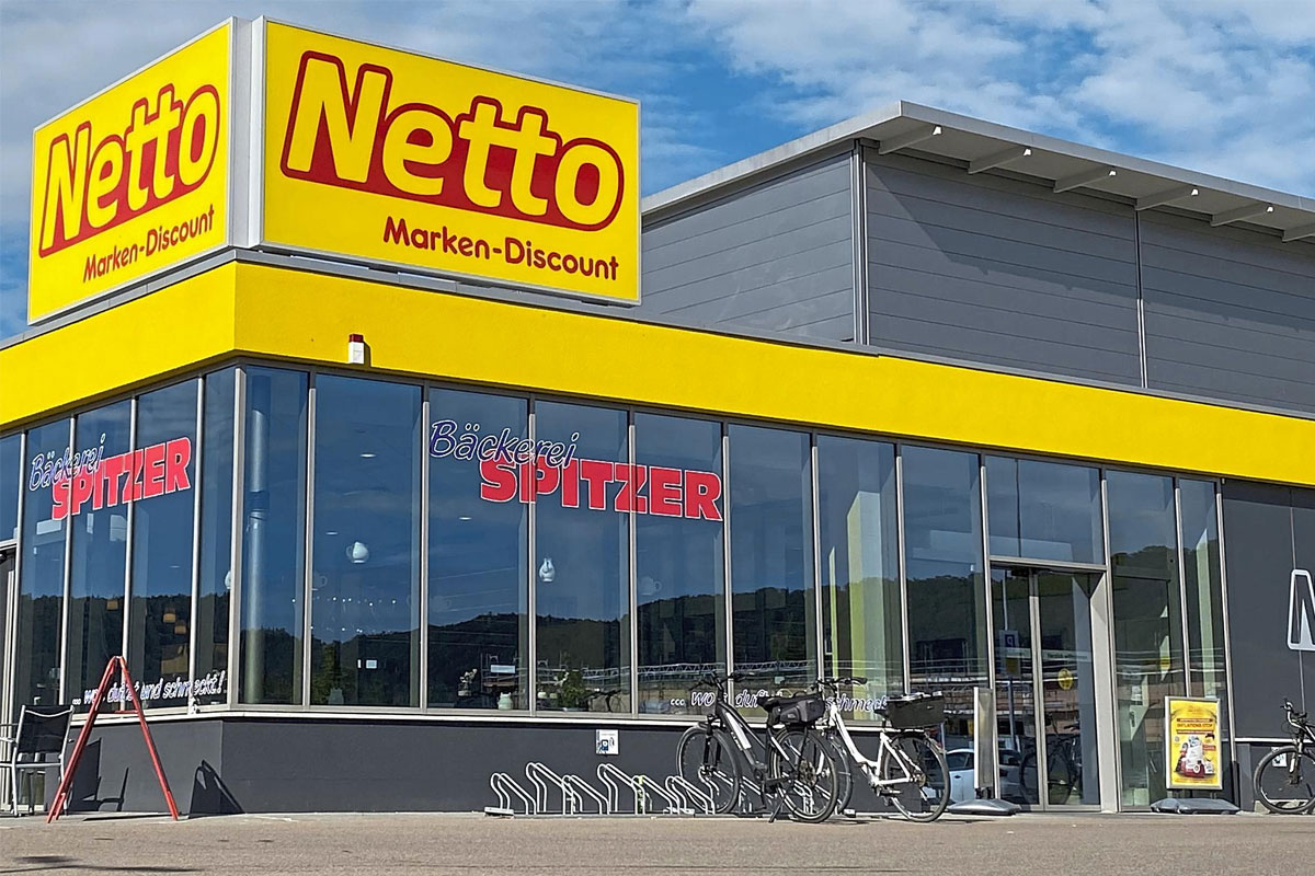 Netto大门口