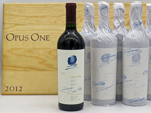 Opus One作品一号logo设计含义及葡萄酒品牌设计理念