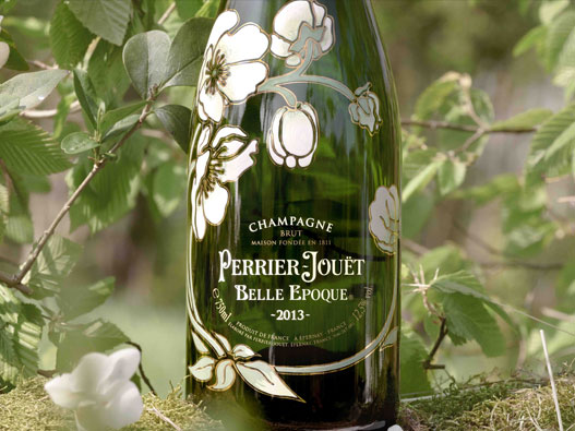Perrier-Jouët巴黎之花logo设计含义及葡萄酒品牌设计理念