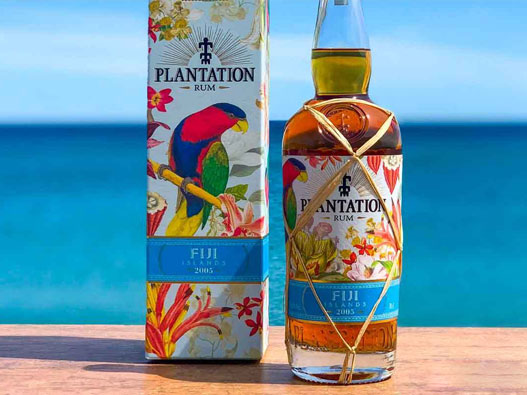 Plantation蔗园logo设计含义及朗姆酒品牌设计理念