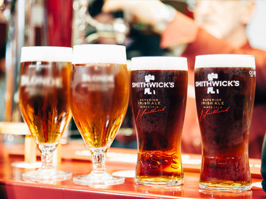 Smithwick’s史密威克logo设计含义及啤酒品牌设计理念