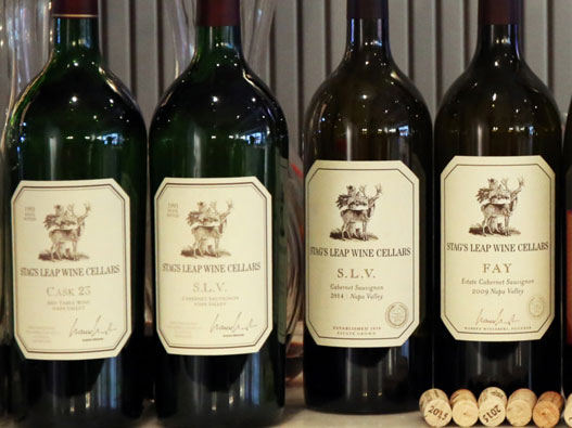 Stag's Leap Wine Cellars鹿跃logo设计含义及葡萄酒品牌设计理念