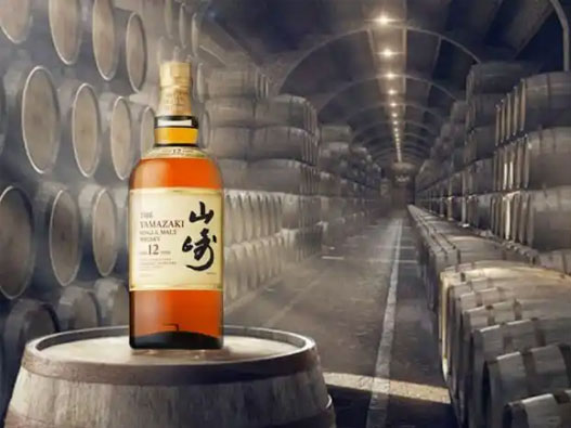 Yamazaki山崎logo设计含义及威士忌品牌设计理念