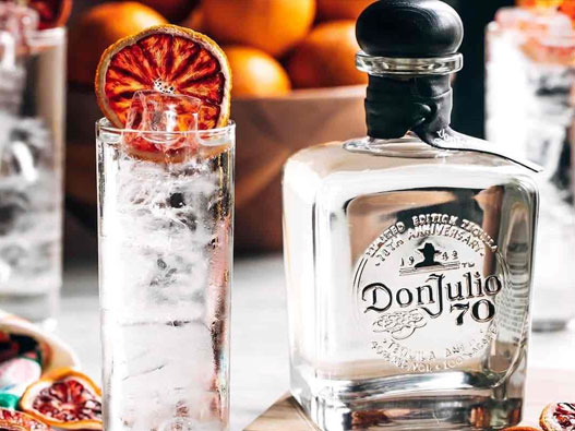 DonJulio唐胡里奥logo设计含义及龙舌兰酒品牌设计理念
