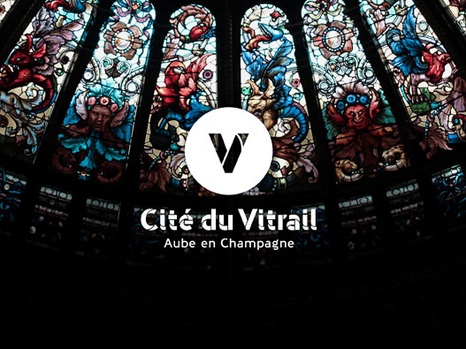 法国特鲁瓦Cité du Vitrail彩色玻璃城品牌视觉形象VI设计