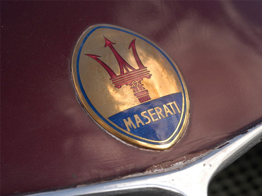 玛莎拉蒂Maserati新能源车车标logo